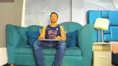 Snapshot of george_diesell_ chatting on 07-10-26, 05:01 George online show from 07-10-26, 05:01
