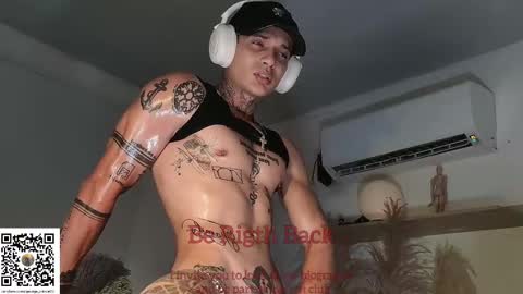 independent model online show from 02-26-25, 06:58