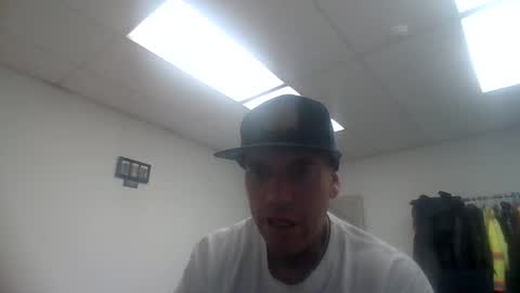 Snapshot of georgeschneider5858 chatting on 10-05-25, 08:56 georgeschneider5858 online show from 10-05-25, 08:56