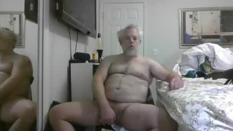 Snapshot of georgiagooner chatting on 06-11-26, 12:03 ProudGooner online show from 06-11-26, 12:03