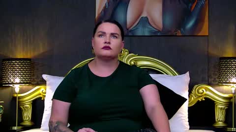 GeorgiaLerox online show from 10-10-25, 01:43