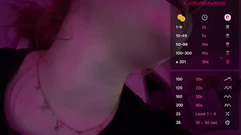 Snapshot of georgiarosexx chatting on 06-18-26, 06:13 georgiarosexx online show from 06-18-26, 06:13