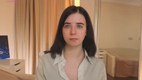 My name is Kelly online show from 10-27-25, 03:21