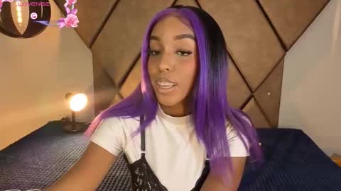 Georgina  online show from 10-23-25, 09:02