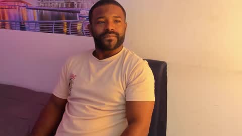 Snapshot of gerald_scott7 chatting on 11-30-25, 03:54 GERALD online show from 11-30-25, 03:54