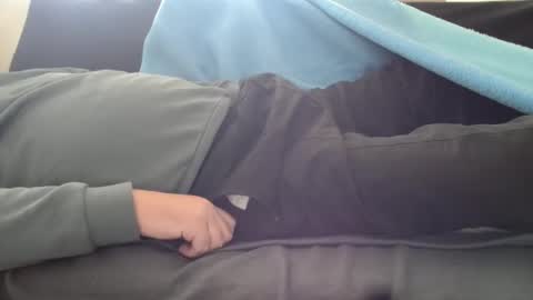 germanandy71 online show from 10-04-25, 11:19