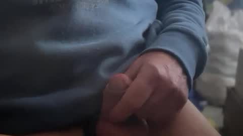 Snapshot of germanoldboy chatting on 02-13-25, 03:35 Bernd online show from 02-13-25, 03:35