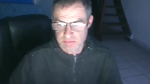 Snapshot of geronemo62 chatting on 11-14-25, 05:11 geronemo62 online show from 11-14-25, 05:11