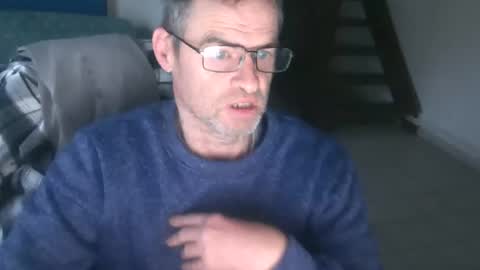 Snapshot of geronemo62 chatting on 11-24-25, 09:31 geronemo62 online show from 11-24-25, 09:31