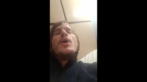 Snapshot of geronimo89xx chatting on 03-15-26, 05:35 geronimo89xx online show from 03-15-26, 05:35