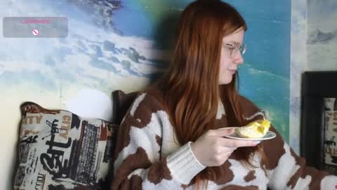 Snapshot of gertanord chatting on 12-19-24, 09:49 Gerta online show from 12-19-24, 09:49