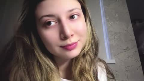 Snapshot of gertudewinfough chatting on 12-02-25, 01:17 Diana online show from 12-02-25, 01:17