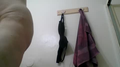 gezuz42069 online show from 01-12-25, 11:17