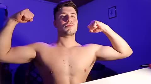 Snapshot of gferrari1996 chatting on 09-11-25, 06:46 gferrari1996 online show from 09-11-25, 06:46