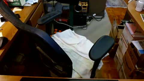 Snapshot of gfhdhr2 chatting on 07-12-26, 03:25 gfhdhr2 online show from 07-12-26, 03:25