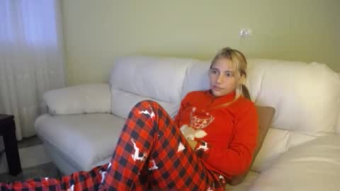 Snapshot of ggemas chatting on 12-18-24, 07:26 ggemas online show from 12-18-24, 07:26