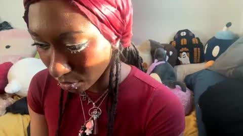 ghastgirlt_t online show from 11-25-25, 09:37