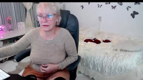 Ghertrudequeen online show from 10-03-25, 03:25