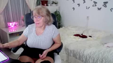 Ghertrudequeen online show from 10-21-25, 02:45