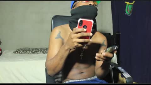 Snapshot of ghettolife2020 chatting on 02-11-25, 11:21 ghettolife2020 online show from 02-11-25, 11:21