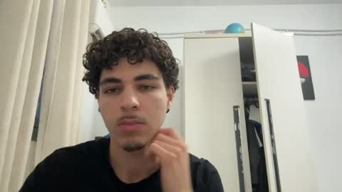 Snapshot of ghilassss chatting on 06-17-26, 01:45 ghilassss online show from 06-17-26, 01:45