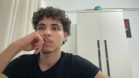 Snapshot of ghilassss chatting on 06-24-26, 08:30 ghilassss online show from 06-24-26, 08:30
