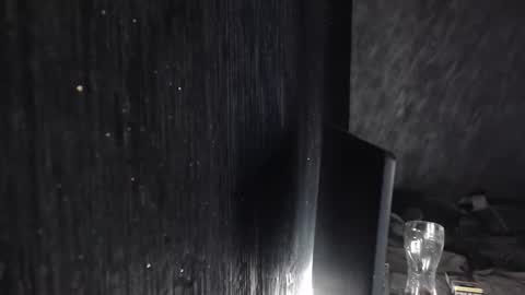 Snapshot of ghoost07 chatting on 12-18-25, 10:10 SDon online show from 12-18-25, 10:10