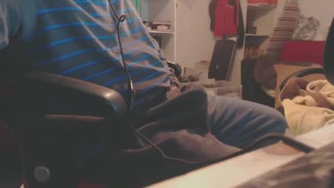 ghostatitude online show from 02-12-25, 09:54