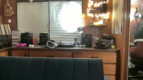 ghostboygbc online show from 10-01-25, 06:19