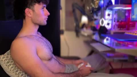 Snapshot of ghostdaddy9 chatting on 11-05-25, 12:54 big boy ghost face online show from 11-05-25, 12:54