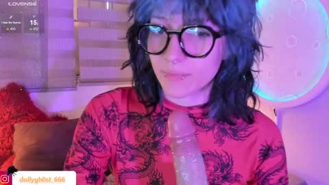 Snapshot of ghosty_doll chatting on 05-09-26, 08:47 Allison online show from 05-09-26, 08:47