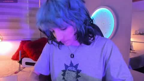 Snapshot of ghosty_doll chatting on 06-01-26, 08:43 Allison online show from 06-01-26, 08:43