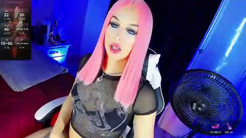 Snapshot of gia21xxx chatting on 06-21-26, 07:22 Gia Ferrara online show from 06-21-26, 07:22