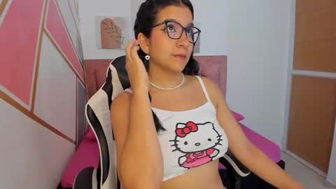 Gia online show from 10-07-25, 03:14