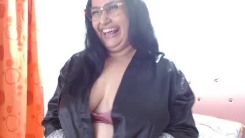 Snapshot of gia_nahomi chatting on 01-08-25, 05:16 nahomi online show from 01-08-25, 05:16