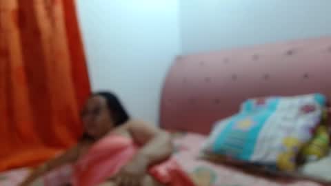 Snapshot of gia_nahomi chatting on 01-10-25, 06:31 nahomi online show from 01-10-25, 06:31