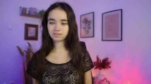 Gia Paige18 online show from 10-19-25, 08:15