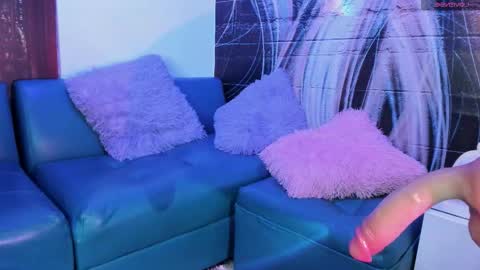 giaa rossi online show from 10-17-25, 02:19