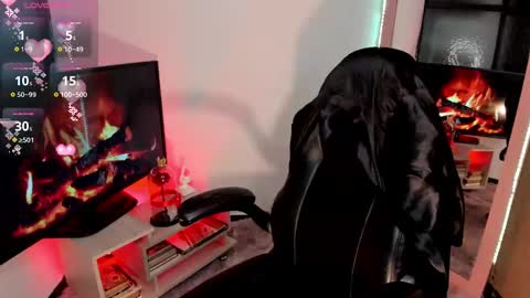 Gia  online show from 01-26-25, 06:38