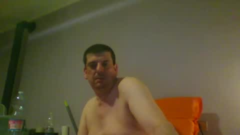 Snapshot of giaco1982 chatting on 02-23-26, 05:16 samuel online show from 02-23-26, 05:16