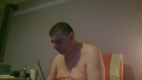 Snapshot of giaco1982 chatting on 05-17-26, 04:21 samuel online show from 05-17-26, 04:21