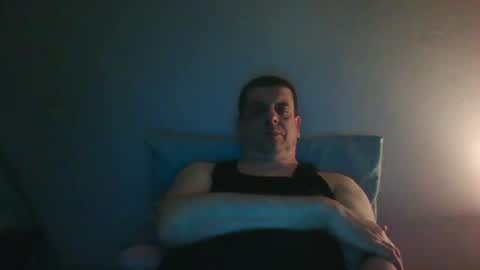 Snapshot of giaco1982 chatting on 05-31-26, 05:37 samuel online show from 05-31-26, 05:37