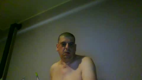 Snapshot of giaco1982 chatting on 06-14-26, 06:10 samuel online show from 06-14-26, 06:10