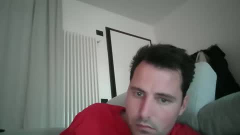 Snapshot of giacomo9669 chatting on 04-22-26, 04:41 giacomo9669 online show from 04-22-26, 04:41