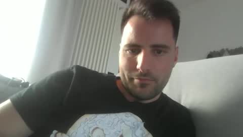 Snapshot of giacomo9669 chatting on 05-07-26, 04:45 giacomo9669 online show from 05-07-26, 04:45