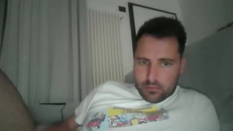Snapshot of giacomo9669 chatting on 05-12-26, 11:29 giacomo9669 online show from 05-12-26, 11:29