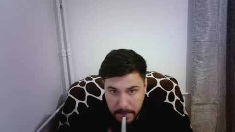 Snapshot of gianiboy99 chatting on 05-17-26, 12:52 Giani online show from 05-17-26, 12:52