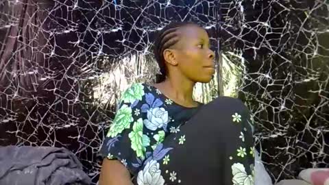 Snapshot of gianna_012 chatting on 01-15-26, 03:27 ENNY online show from 01-15-26, 03:27