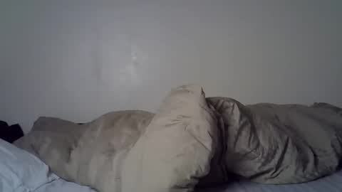 Snapshot of giannah01 chatting on 11-10-25, 01:15 Giannah online show from 11-10-25, 01:15