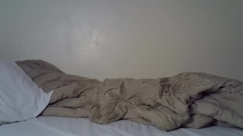 Snapshot of giannah01 chatting on 11-24-25, 03:39 Giannah online show from 11-24-25, 03:39